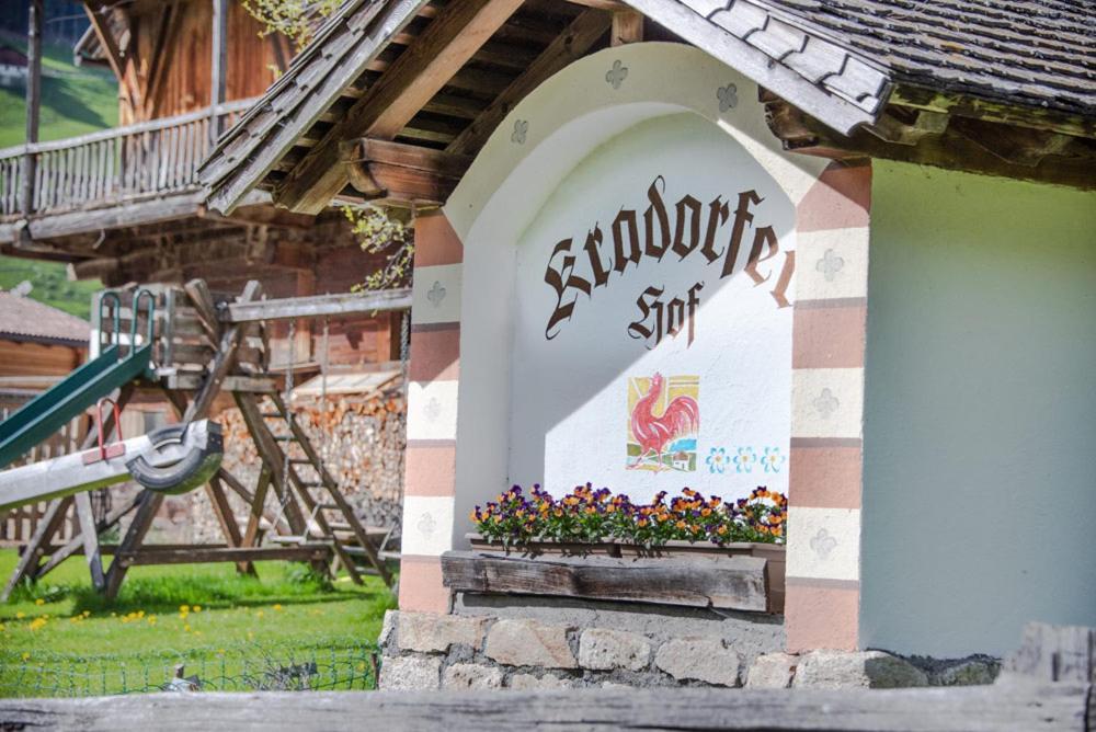 Kradorferhof Apartment Santa Maddalena in Casies Bagian luar foto