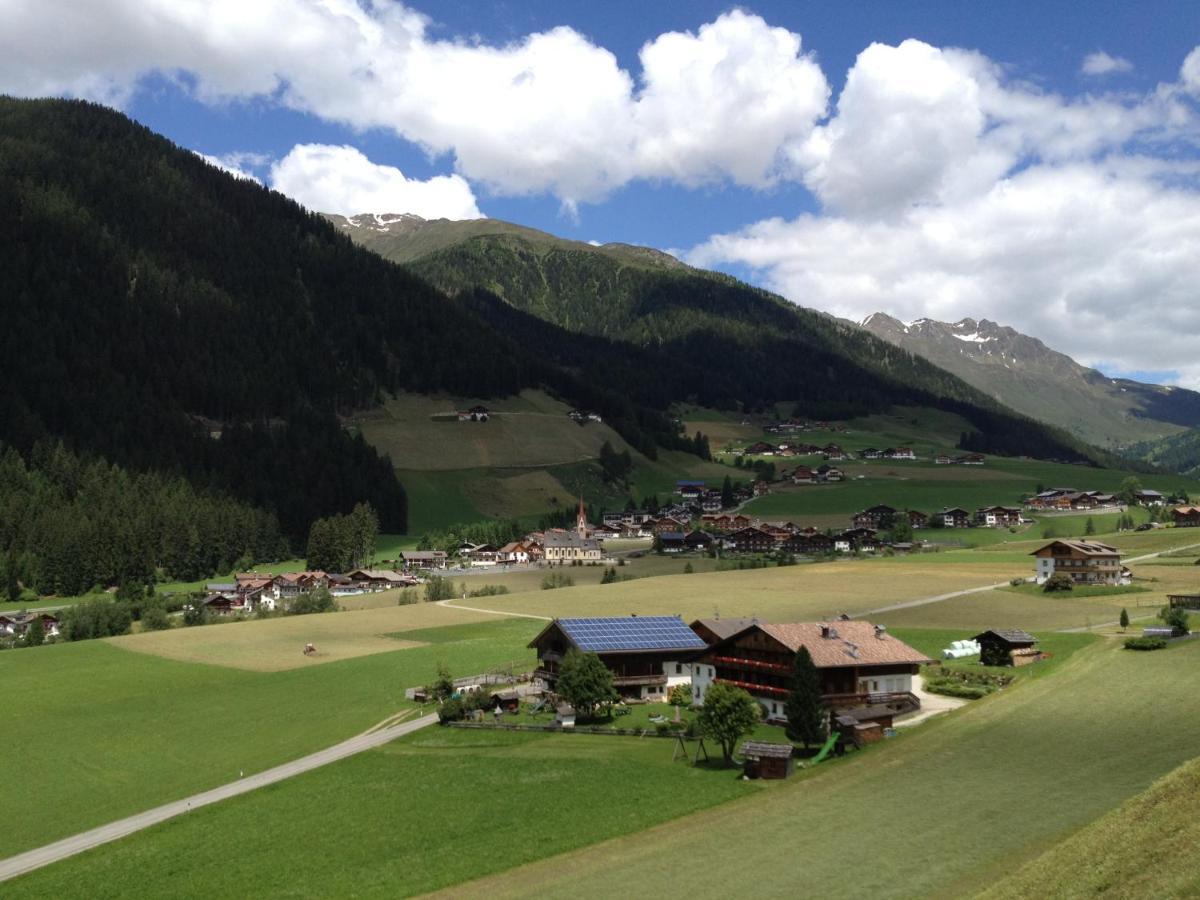 Kradorferhof Apartment Santa Maddalena in Casies Bagian luar foto